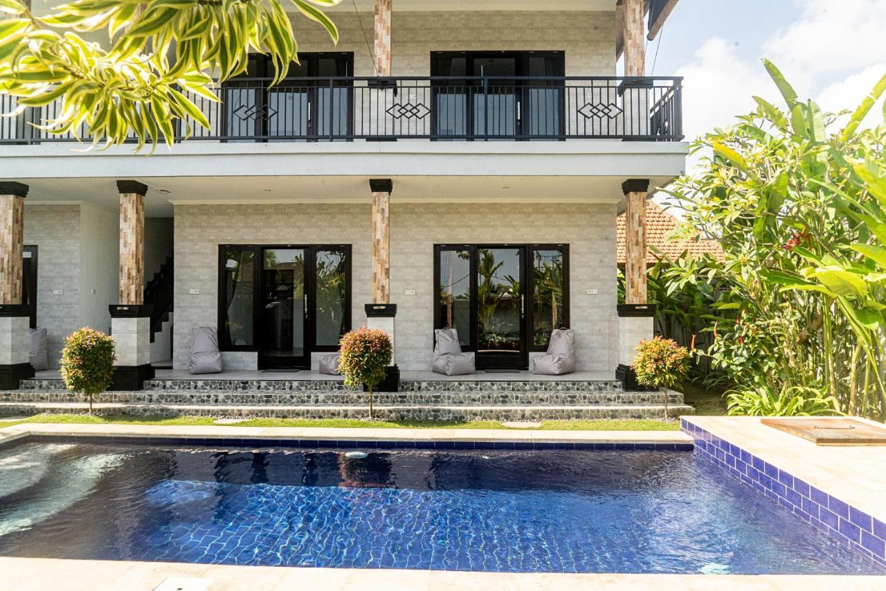 Surf & Party - Hostel Somewhere Else Canggu  Bagian luar foto